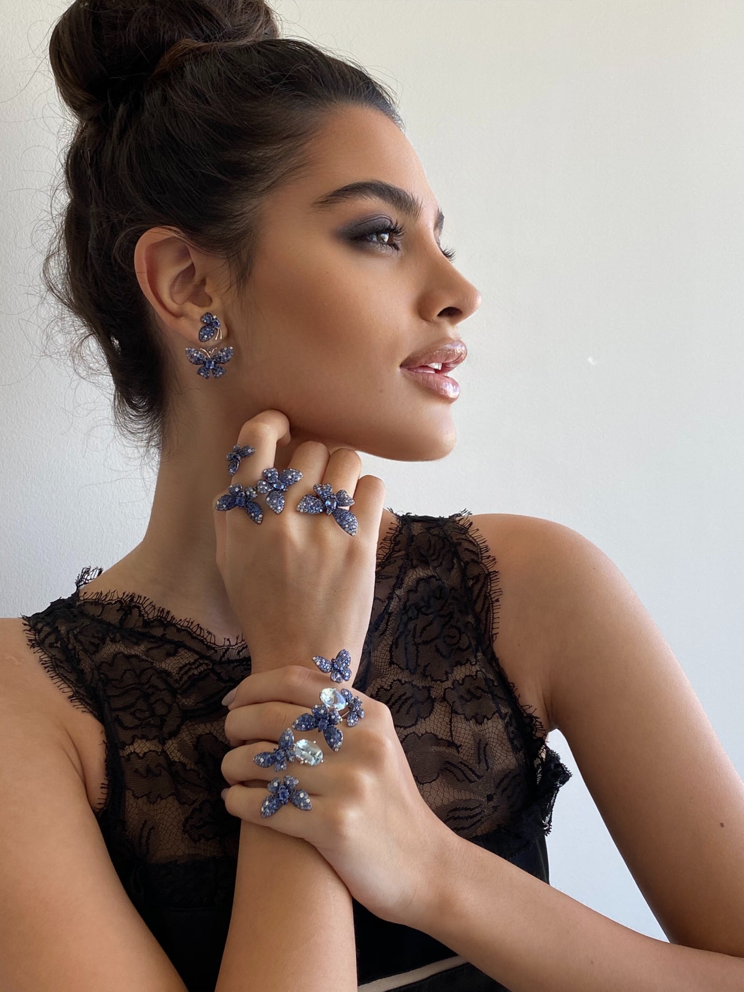 White Gold White Diamond Blue Sapphire Ring From Butterfly Collection