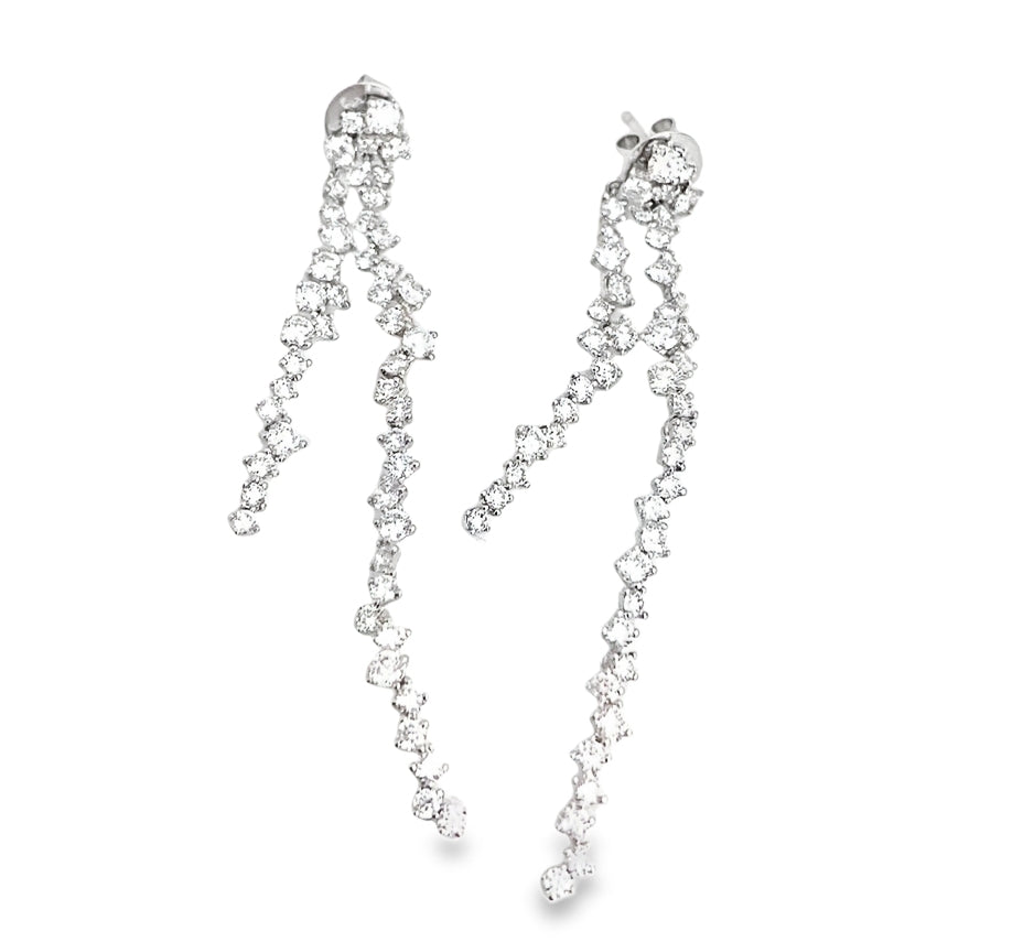 White Gold with White Diamond Earrings from Link Collection